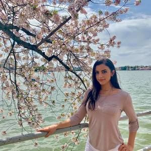 Meet your Posher, Randa